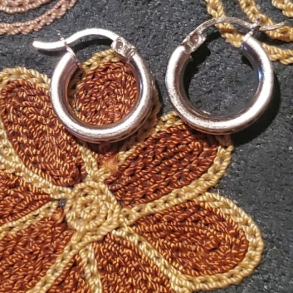 Solid 14KT White Gold & White Sapphire Hoop Earrings - Picture 4 of 14